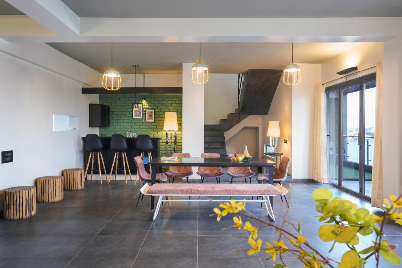 Grey Stone - Lakefront Penthouse Family Rooms Kolhapur Luaran gambar